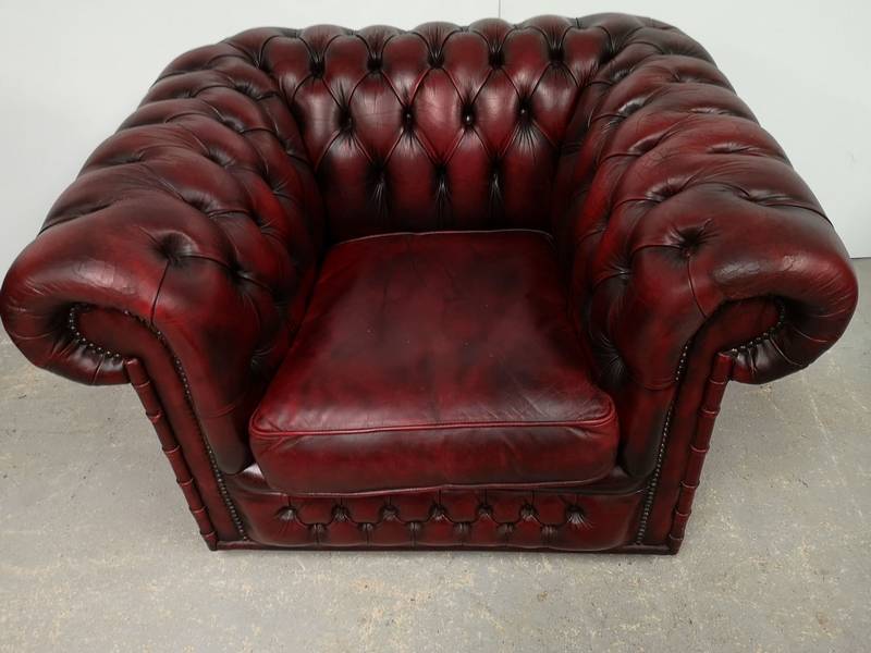 achat fauteuil chesterfield cuir bordeaux  style déco loft proche Lyon