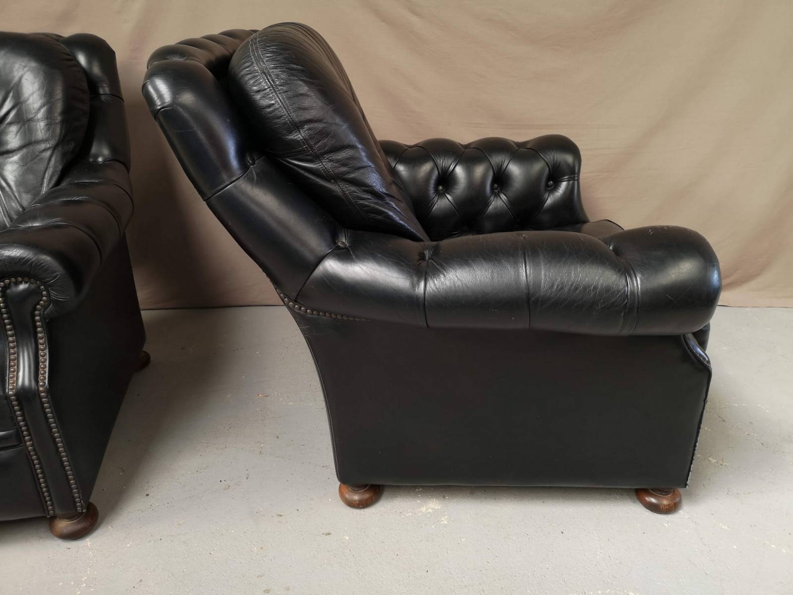 trouver fauteuils chesterfield vériatbles style anglais à Lyon