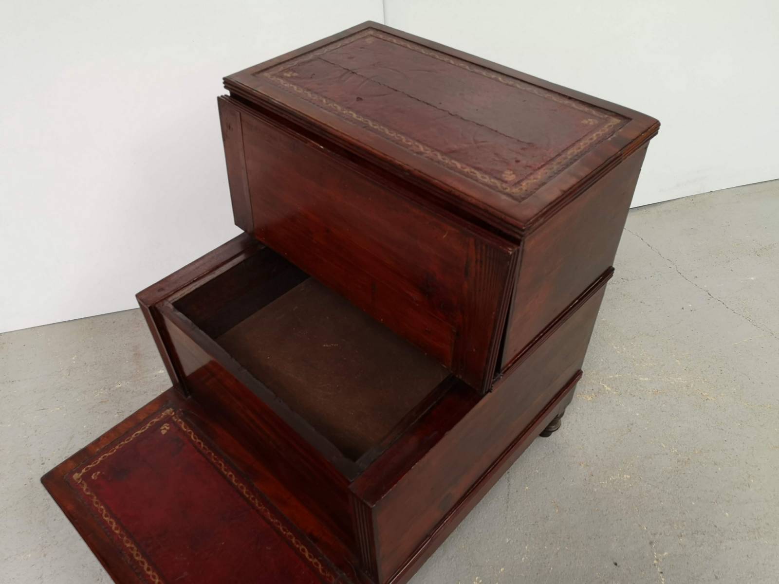 commander escalier de bibliothèque style anglais ancien à Paris