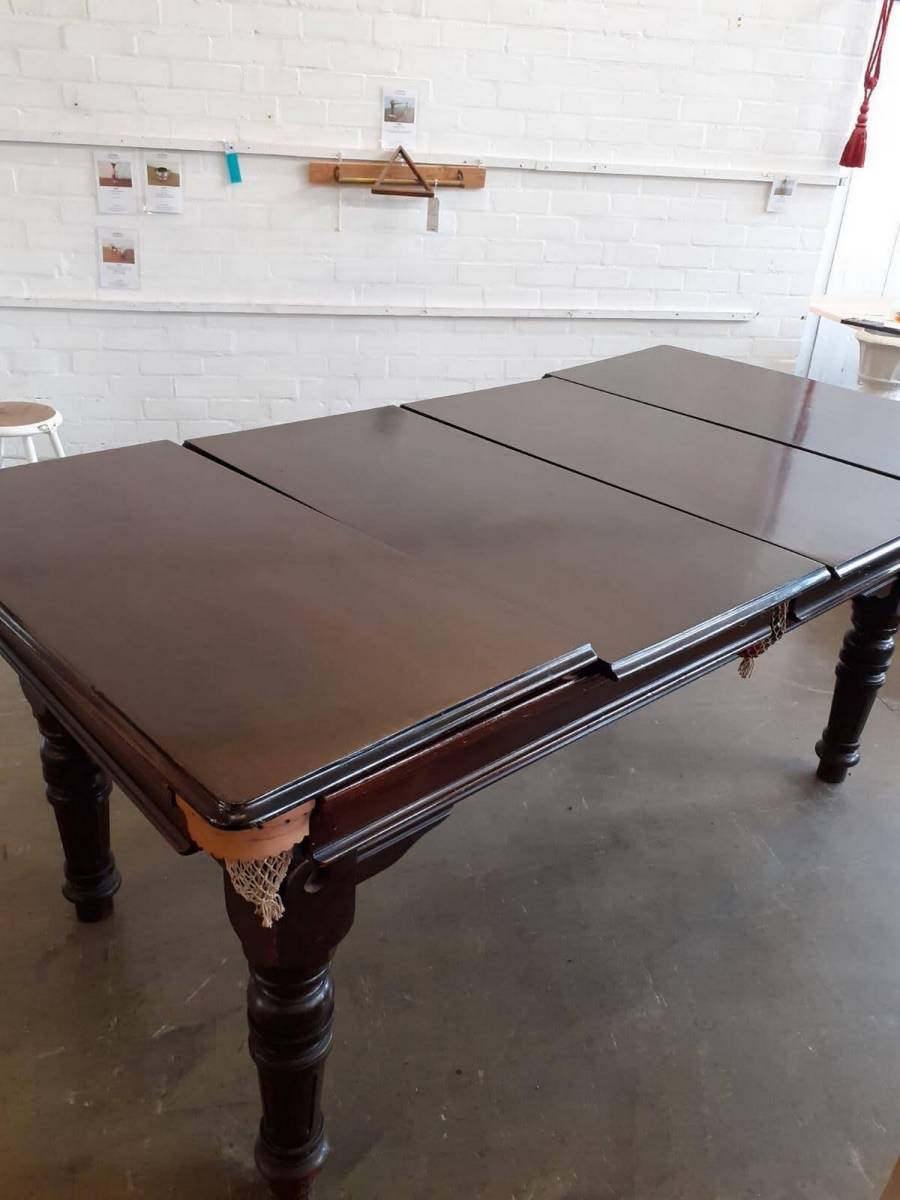 trouver billard snooker ancien style vintage à Paris