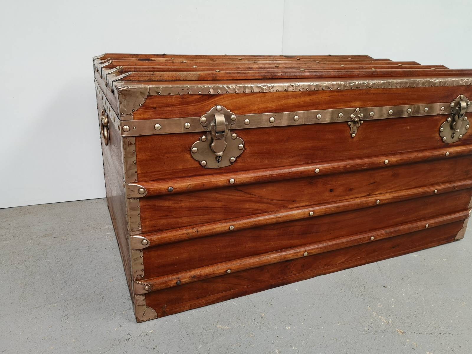 se faire livrer gratuitement malle voyage camphrier à Paris