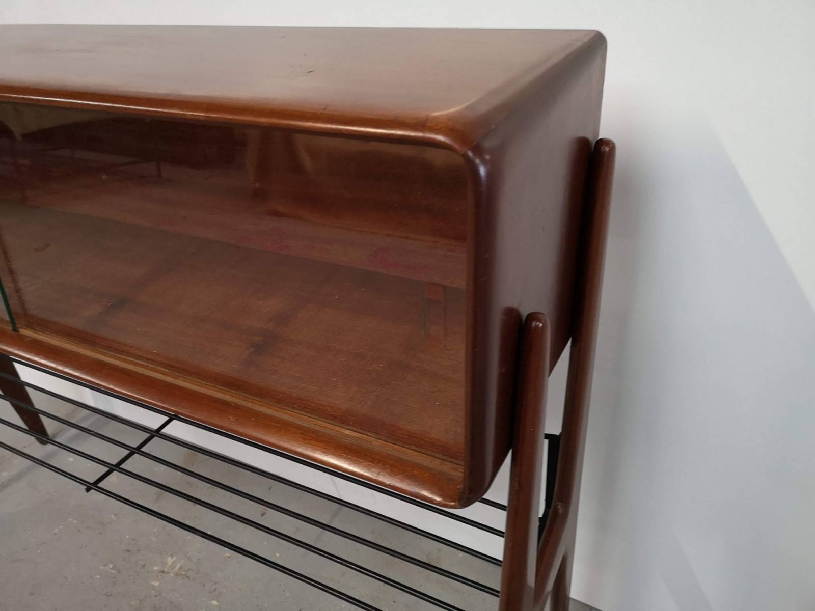 a vendre bibliothèque design style rétro proche Paris