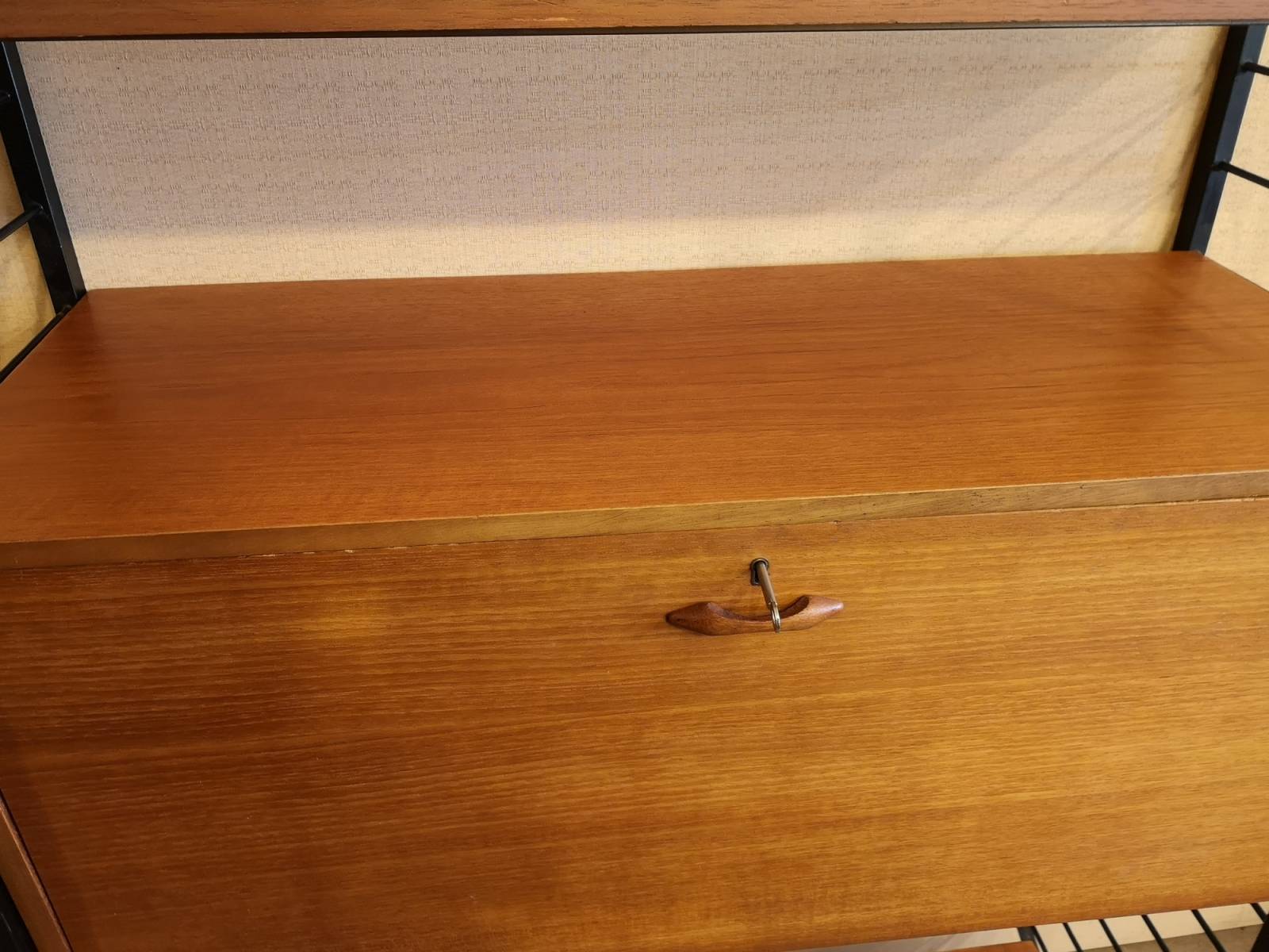 commander bureau teck occasion style vintage proche Lyon