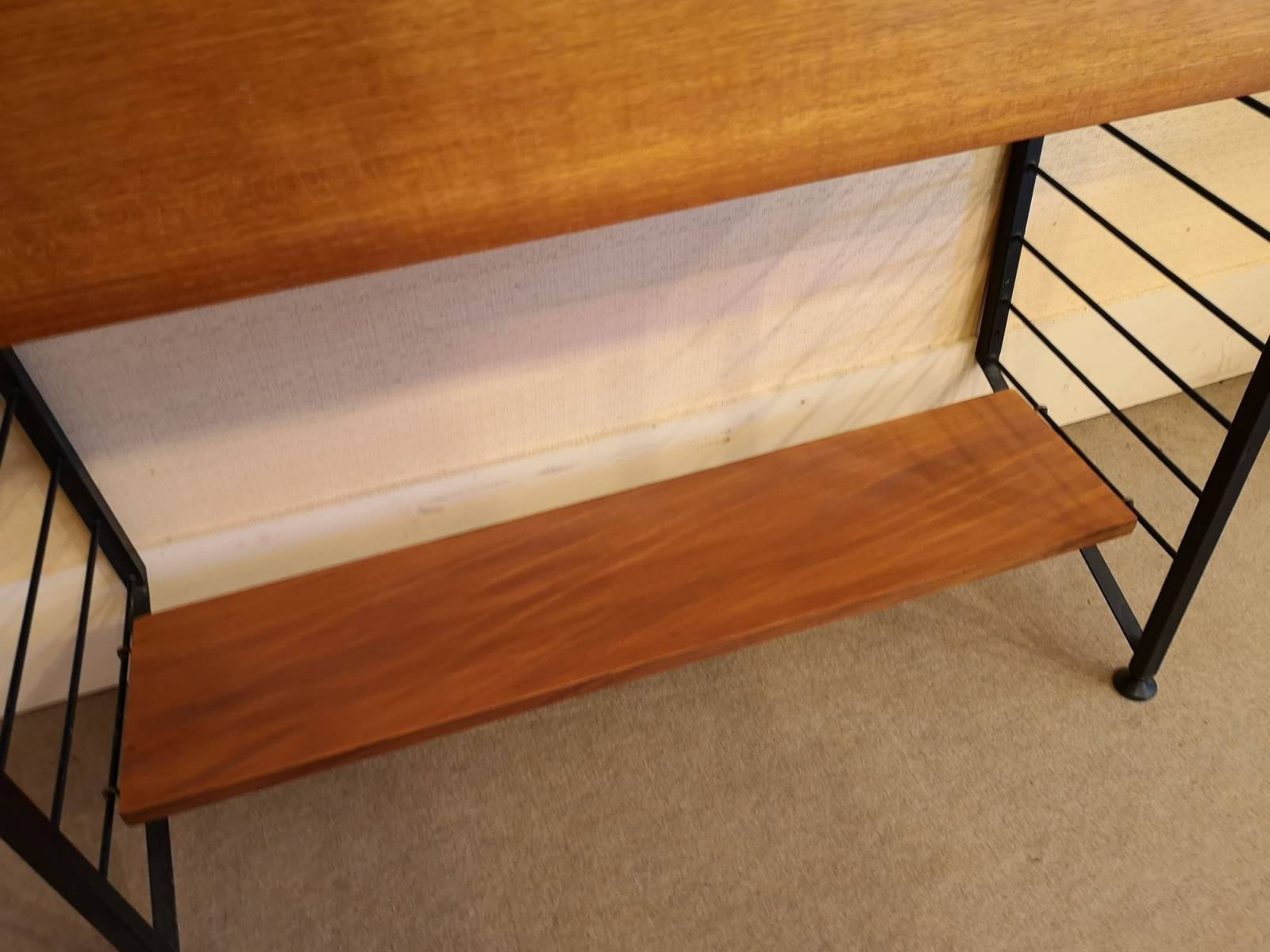 commander en ligne bureaux anciens style scandinave vintage à Lyon