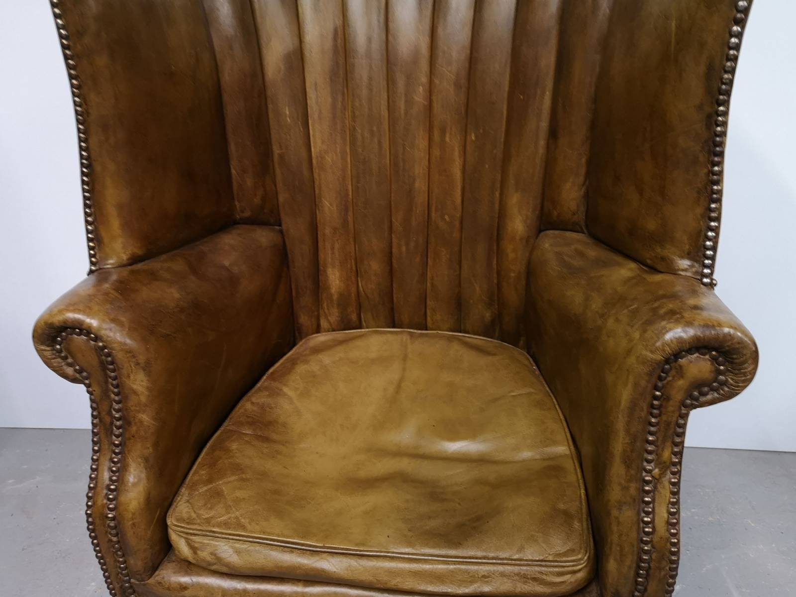 se faire livrer fauteuil chesterfield cuir véritable proche Paris