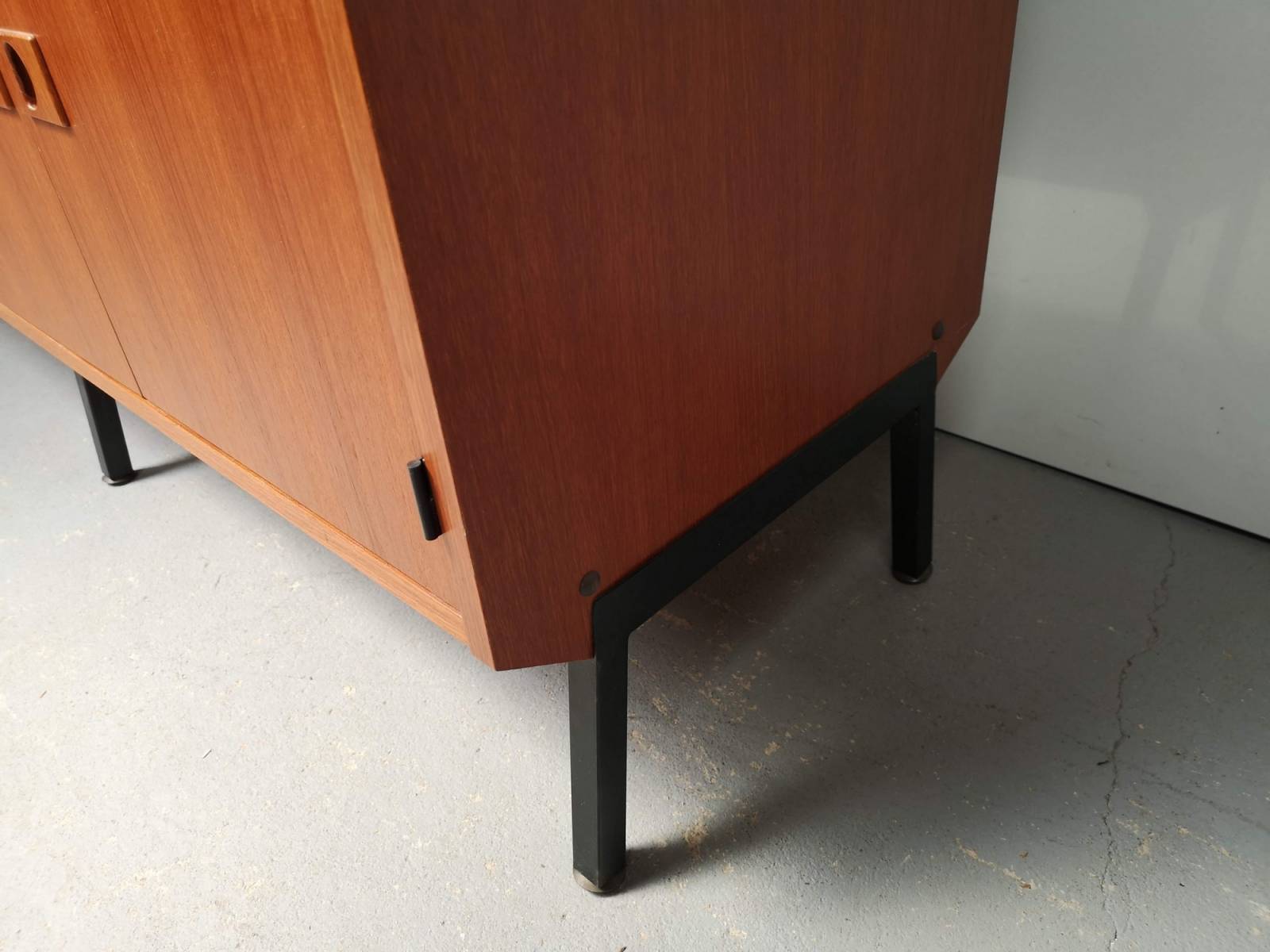 achat bibliothèque design style rétro proche Lyon