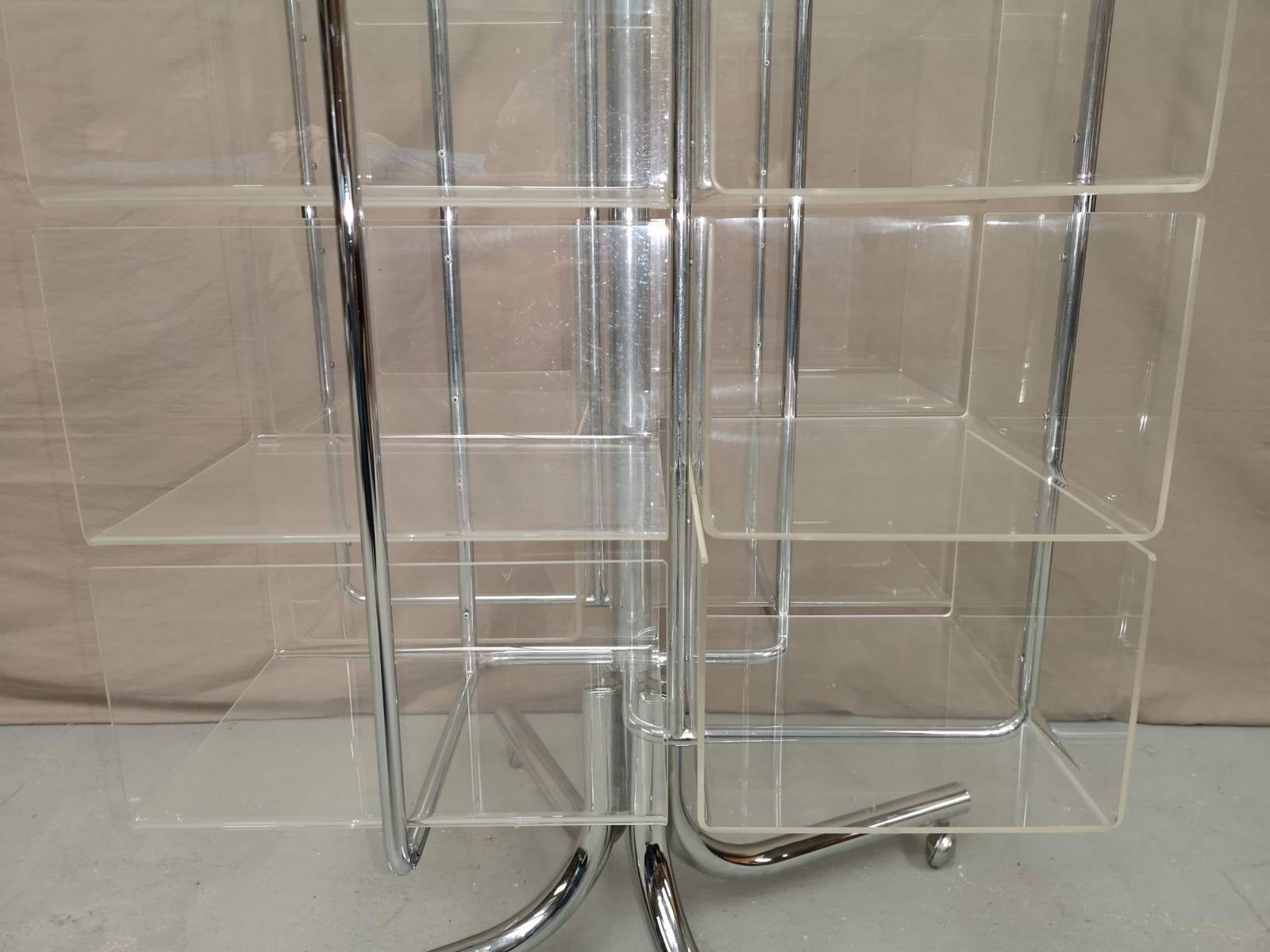 commander bibliothèque tournante pas chère prés de Lyon