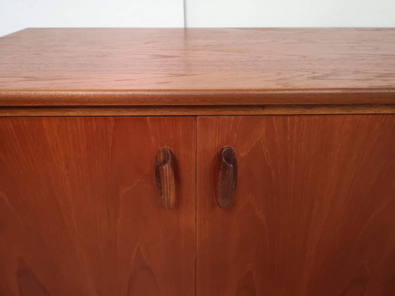 se faire livrer enfilade authentique scandinave à Paris