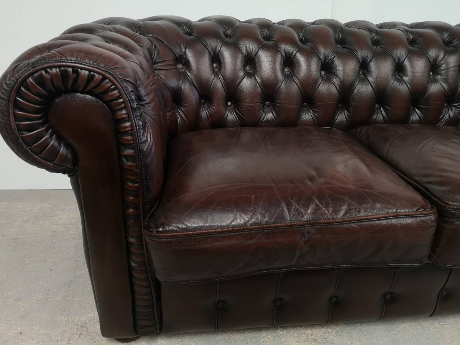 acheter canapé chesterfield cuir marron deux places occasion proche Rennes