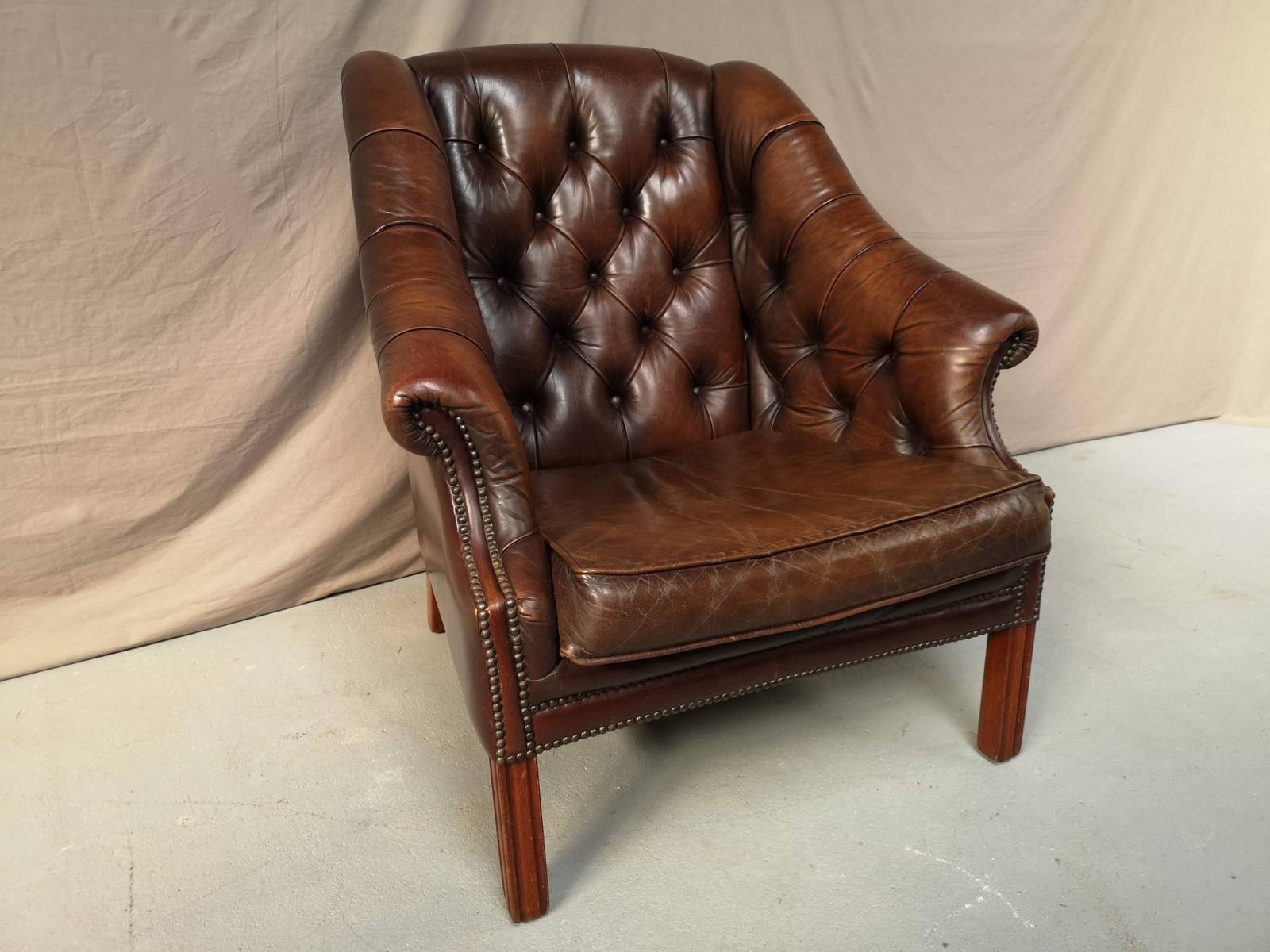 acheter fauteuil chesterfield original à Lyon
