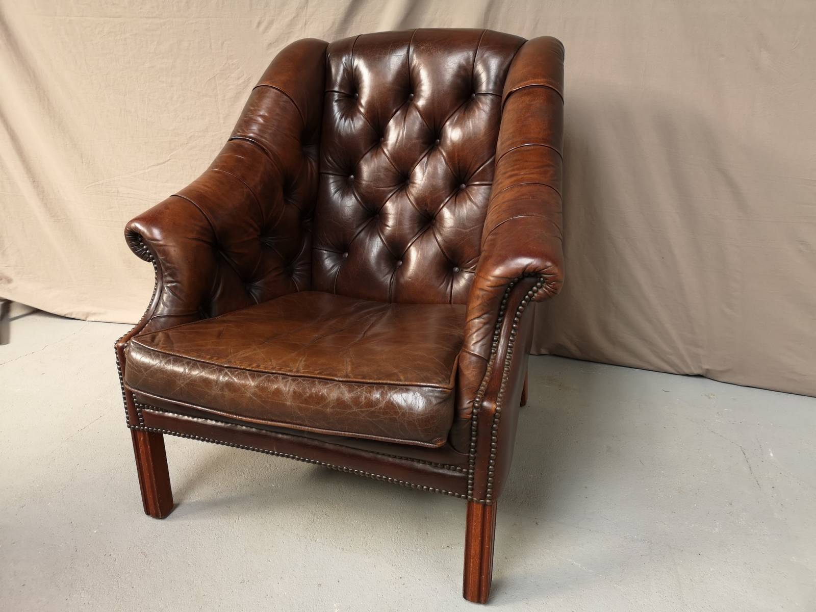 se faire livrer fauteuil chesterfield à Lyon