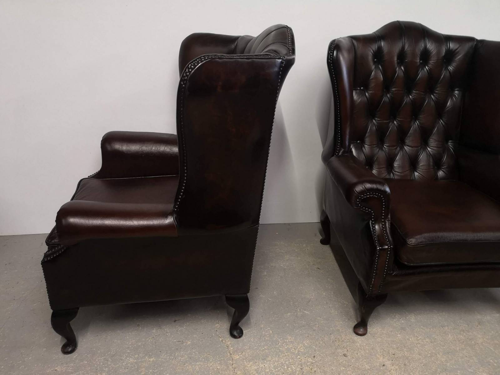 commander fauteuils chesterfield cuir marron style décoration industrielle proche Marseille