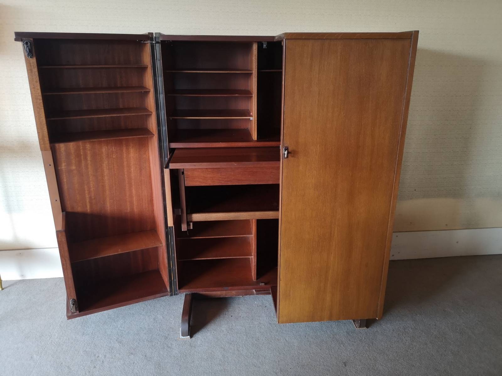 a acheter bureau box avce rangements proche La Rochelle