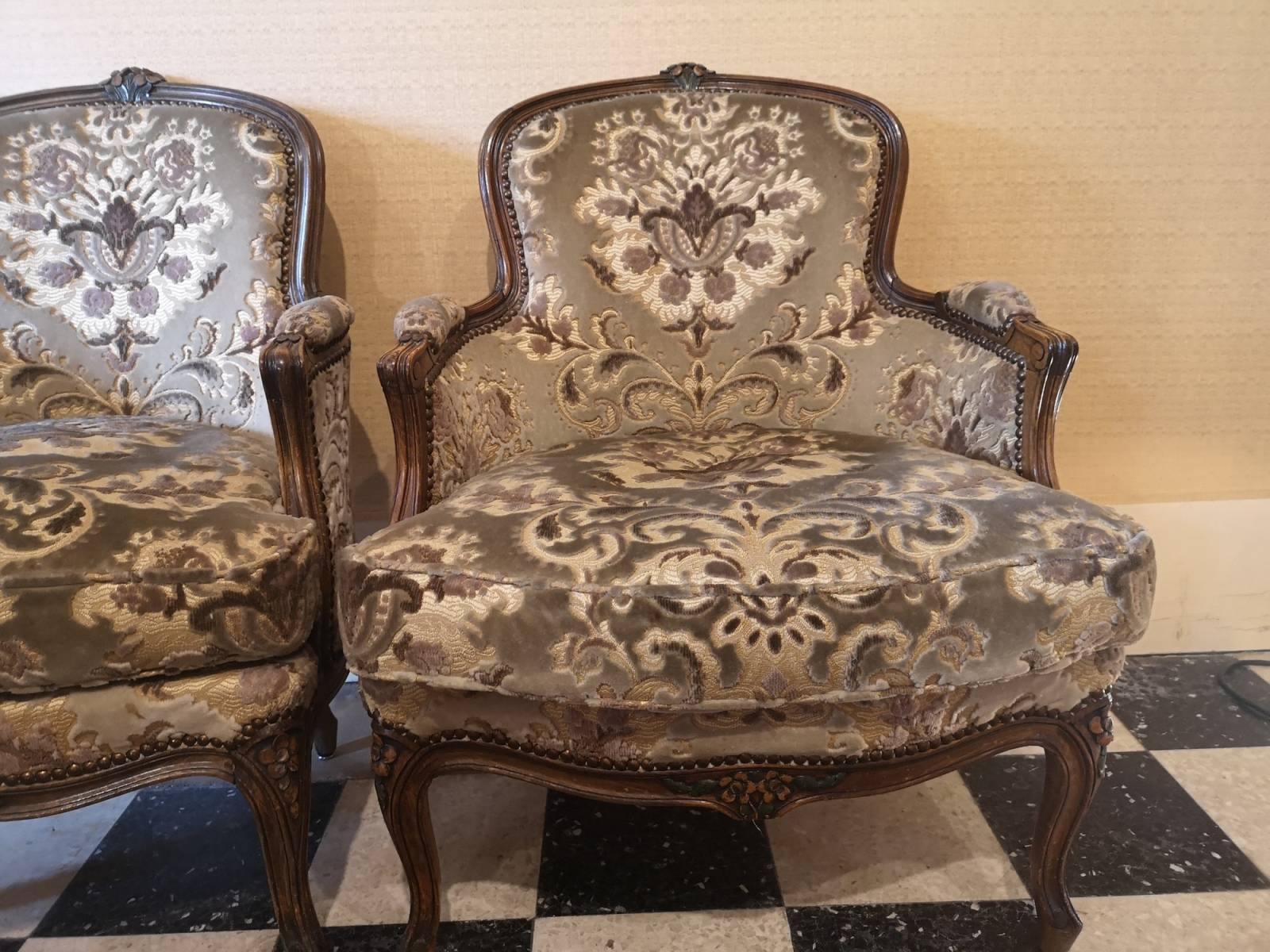 se faire livrre fauteuils bergères style Louis XV deuxième main proche Rouen