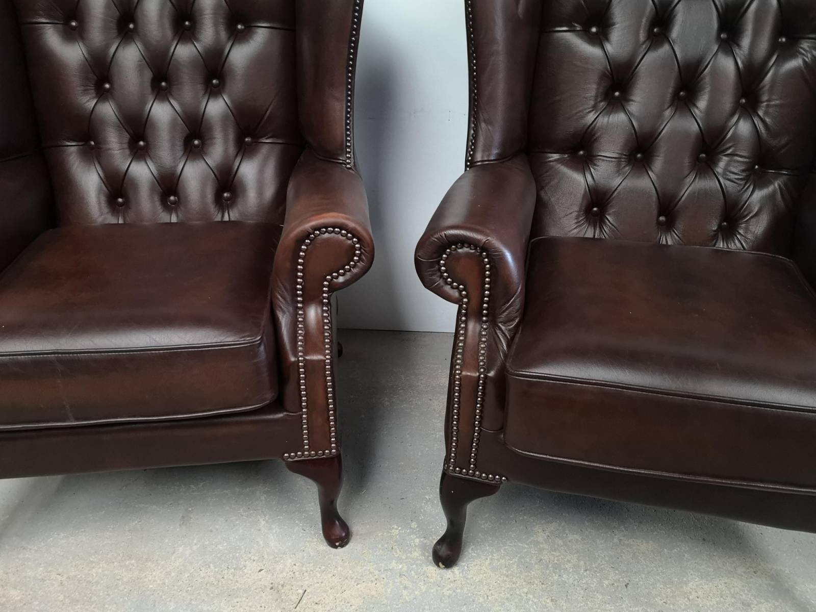 vends fauteuils chesterfield cuir marron deuxième main proche Nantes