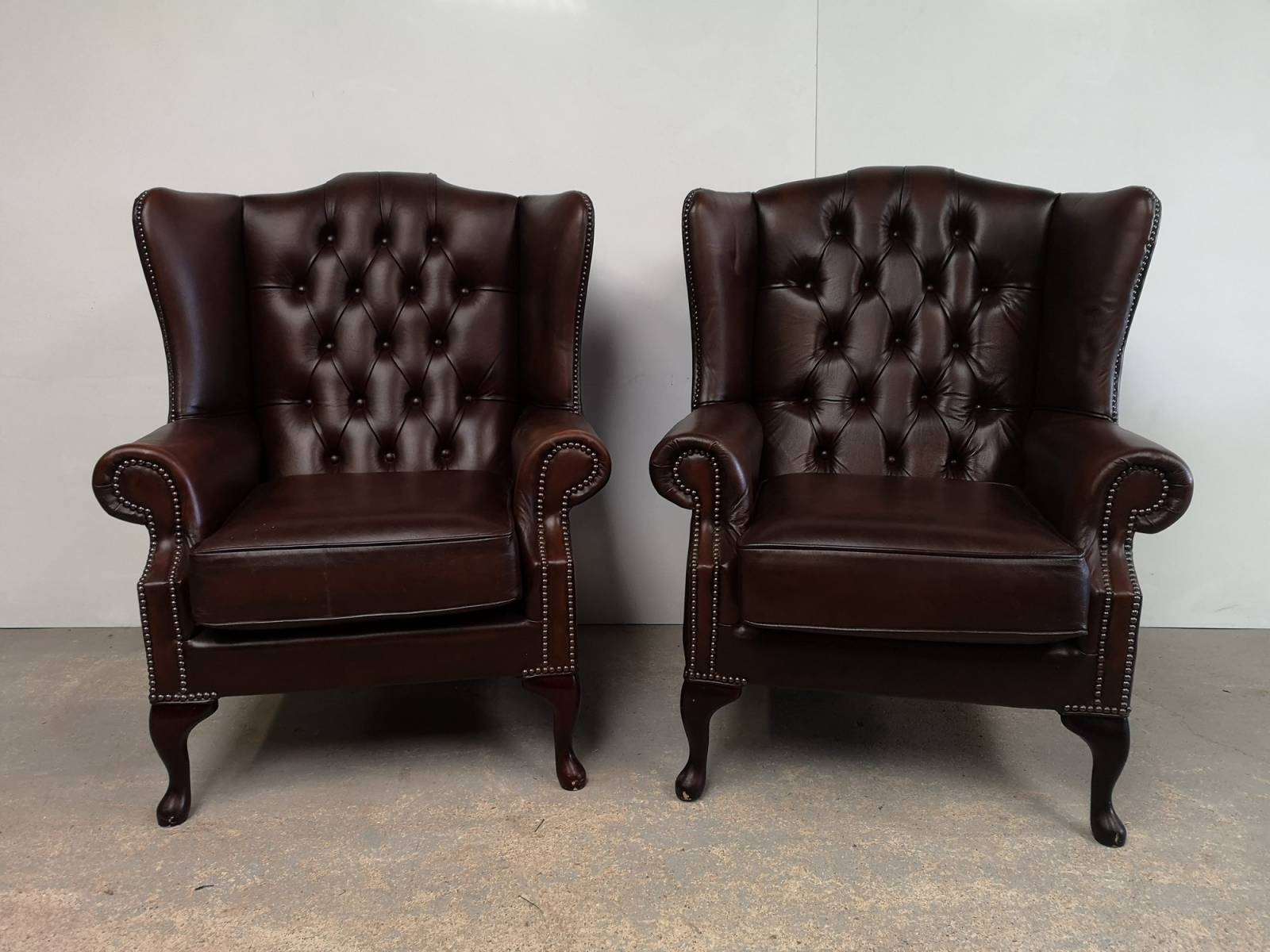 acheter fauteuils chesterfield cuir marron style anglais vintage proche Nantes