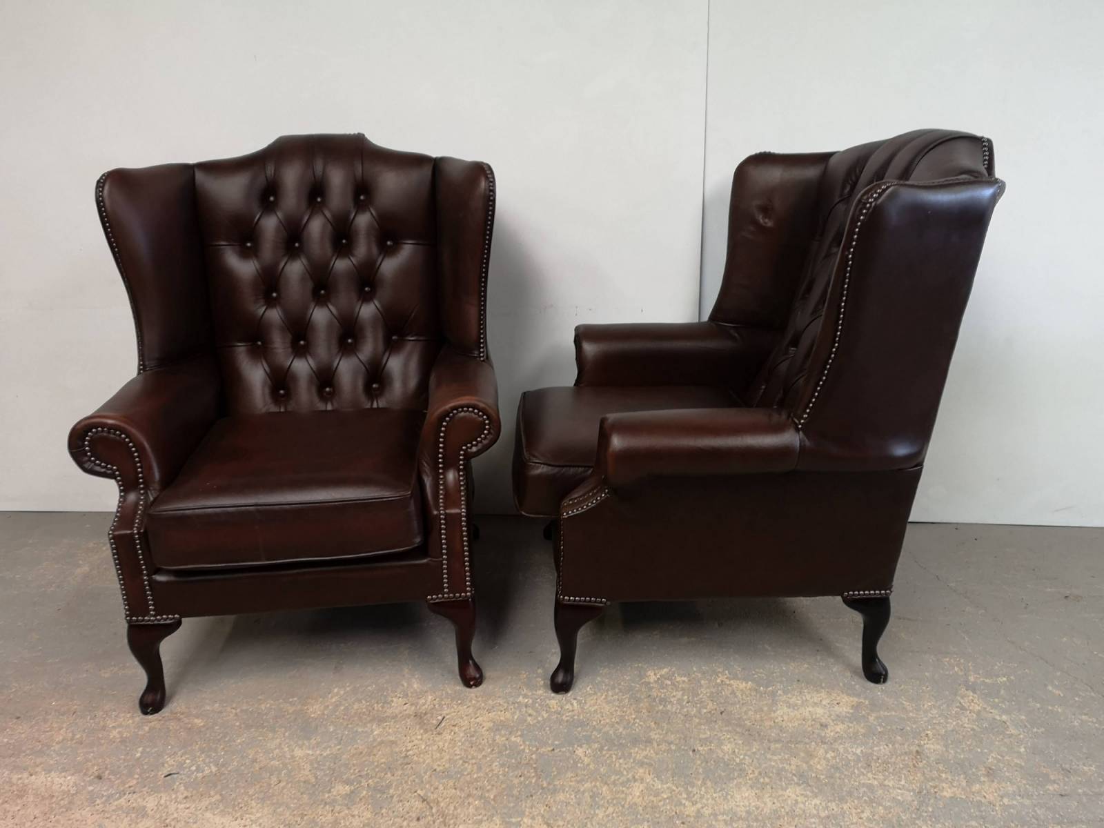 commander fauteuils chesterfield cuir marron véritables proche Nantes