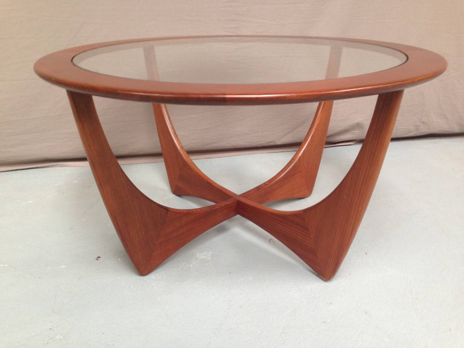 acheter table vintage occasion style design à Paris