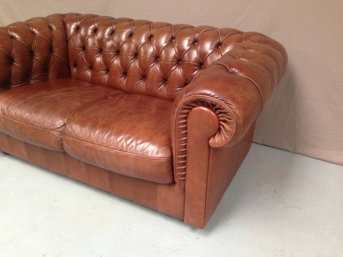 Vente canapé chesterfield marron deux places en France