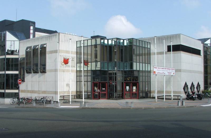 chercher bibliothèque au Mans