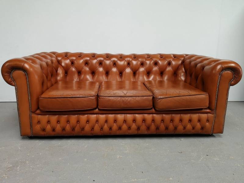 acheter canapé chesterfield cuir marron clair trois places véritable à Bordeaux