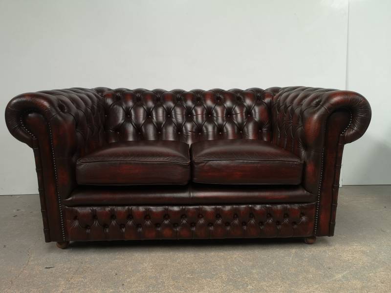 a acheter canapé chesterfield cuir marron deux places occasion proche Clermont-Ferrand