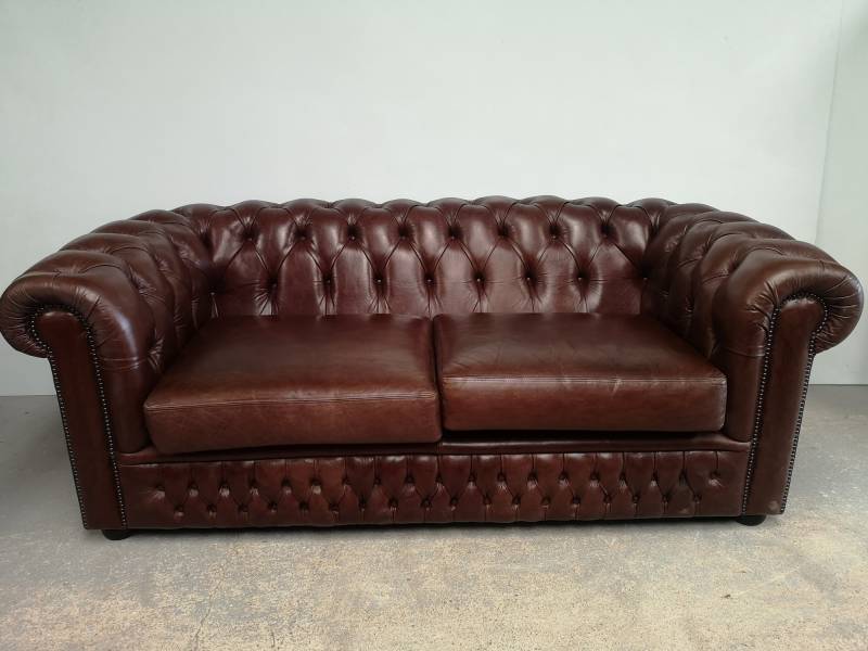 Vends canapé chesterfield cuir marron authentique chesterfield proche Rouen