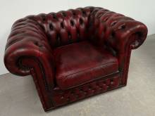 achat fauteuil chesterfield cuir bordeaux original à Lyon