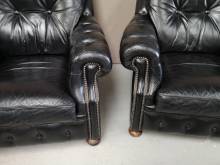 acheter en ligne fauteuils chesterfield anglais cuir noir authentiques proche Lyon