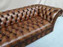 se faire livrer canapé chesterfield cuir marron deuxième main proche Paris