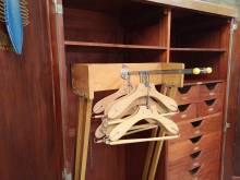 acheter en ligne armoire occasion acajou style vinatge à Paris