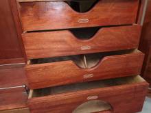 commander en ligne armoire de bateau ancienne acajou à Paris