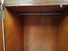 vends armoire vintage style anglais à Paris