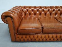 se faire livrer canapé chesterfield cuir marron authentique à Bordeaux
