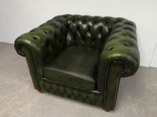 achat fauteuil chesterfield cuir vintage original à Paris