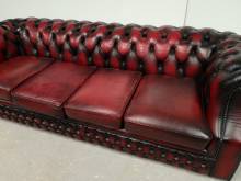 vente en ligne canapé chesterfield cuir bordeaux quatre places véritable à Paris