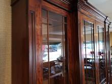 trouver bibliothèques anciennes style anglais à Bordeaux