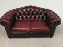 trouver canapé chesterfield cuir bordeaux authentique deux places à Brest
