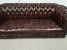 Trouver un canapé chesterfield cuir vieilli proche Lille
