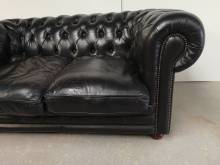 trouver canapé chesterfield cuir noir antique style anglais à Paris