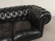 achat canapé chesterfield cuir noir deux places style déco loft proche Paris