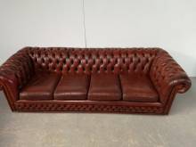achat canapé chesterfield cuir marron quatre places style déco loft à Paris