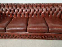 vente canapé chesterfield cuir marron antique quatre places haut de gamme proche Paris