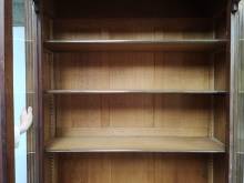 vends bibliothèque acajou deux portes à Le Mans