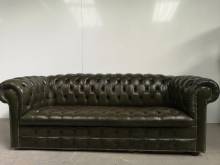acheter canapés chesterfield vintage pour HCR en France