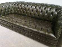 vente canapés chesterfield cuir vintage grossiste importateur HCR en France