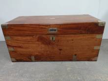 acheter coffre camphrier marine ancien à Brest