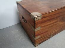 commander en ligne coffre ancien bois qualité premium à Brest