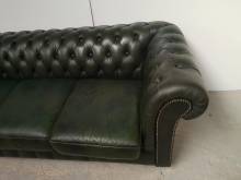 vends canapé chesterfield cuir vert trois places meilleur confort proche Orléans