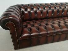 a acheter canapé chesterfield cuir marron trois places style décoration loft proche Brest